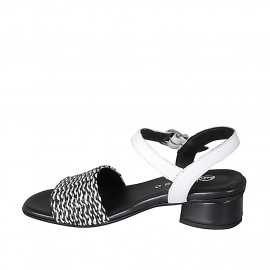 Sandalia con cinturon al tobillo para mujer en piel blanca y rafia blanca y negra tacon 3 - Tallas disponibles:  42, 43, 44 2