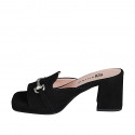 Mule pour femmes en daim noir avec accessoire, plateforme et talon 7 - Pointures disponibles:  33, 34, 35, 42, 43, 44, 45