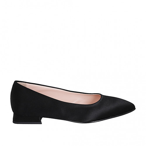 Decolté a punta da donna in raso nero tacco 2 - Misure disponibili: 32, 33, 34, 35, 42, 44, 45