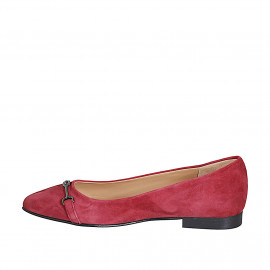 Ballerina da donna a punta con accessorio metallico in camoscio bordeaux tacco 2 - Misure disponibili: 32, 33, 34, 35, 42, 43, 44, 45, 46 2