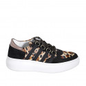 Sneaker con cordones para mujer con plantilla extraíble en pelo de becerro con pelo moteada, tejido y gamuza negra cuña 4 - Tallas disponibles:  35, 42, 43, 44