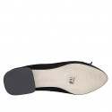 Ballerina da donna a punta con fiocco e puntale in camoscio e vernice nera tacco 2 - Misure disponibili: 32, 33, 35, 42, 43
