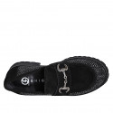 Mocassino da donna con accessorio metallico in camoscio nero e tessuto spigato tacco 5 - Misure disponibili: 32, 35, 42, 43, 45, 46