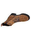 Stivaletto stringato anfibio da donna con cerniera interna e doppia fibbia in camoscio marrone tacco 5 - Misure disponibili: 32, 35, 42, 43