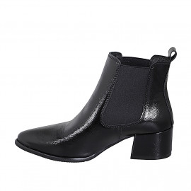 Stivaletto a punta da donna con elastici laterali in vernice nera con tacco 5 - Misure disponibili: 32, 42, 43, 45, 46 2