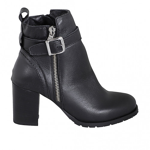 Stivaletto da donna con doppia cerniera, fibbia e punta tonda in pelle nera tacco 7 - Misure disponibili: 32, 34, 35, 42, 43, 44, 45
