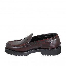 Mocassino da donna in pelle abrasivata bordeaux tacco 3 - Misure disponibili: 32, 33, 35, 45, 47 2