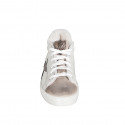 Sneaker à lacets pour femme avec semelle amovible et doublure en fourrure en cuir blanc et daim marron talon compensé 3 - Pointures disponibles:  42, 43, 45
