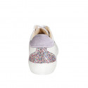 Sneaker à lacets avec semelle intérieure amovible en suède glycine et cuir ivoire avec paillettes multicolores talon compensée 3 - Pointures disponibles:  42, 43, 44, 46