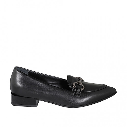 Mocasin à bout pointu pour femmes avec accessoire en cuir et cuir verni noir talon 3 - Pointures disponibles:  33, 34, 35, 43, 44, 45, 46