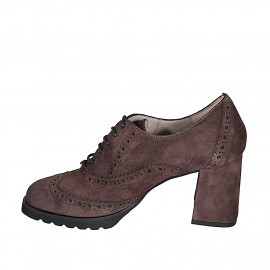 Scarpa stringata Oxford da donna con lavorazione a coda di rondine in camoscio marrone tacco 7 - Misure disponibili: 32, 35, 45 2