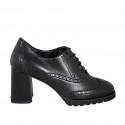 Zapato Oxford con cordones para mujer en piel negra con punta de ala y tacon 7 - Tallas disponibles:  32, 35, 42, 43, 44, 46