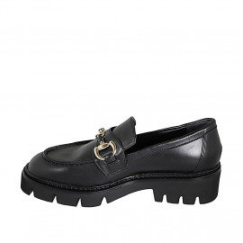 Woman's mocassin in black leather with golden accessory and heel 4 - Available sizes:  32, 35, 42, 43, 44, 45, 46 2