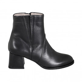 Woman's ankle boot with zipper and elastic band in black leather heel 5 - Available sizes:  32, 33, 34, 35, 42, 43, 44, 45, 46