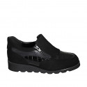 Sneaker accollata da donna con cerniere e plantare estraibile in camoscio nero e vernice stampata zeppa 3 - Misure disponibili: 33, 42, 43, 44, 46