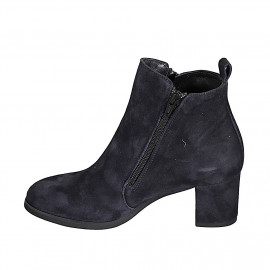 Woman's ankle boot with... 2