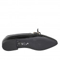 Mocassin à bout pointu, accessoire et arc pour femmes en cuir verni noir talon 2 - Pointures disponibles:  33, 35, 42, 43, 44