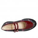 Décolleté Mary Jane da donna con cinturini in tessuto tartan multicolore e vernice bordeaux tacco 4 - Misure disponibili: 35, 42