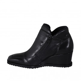 Woman's ankle boot in black leather with zippers wedge heel 6 - Available sizes:  35 2