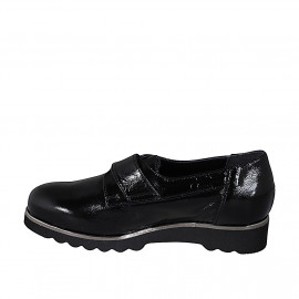 Zapato cerrado para mujer con velcro y plantilla extraíble en charol negro cuña 3 - Tallas disponibles:  32, 34, 35, 43, 44, 46 2