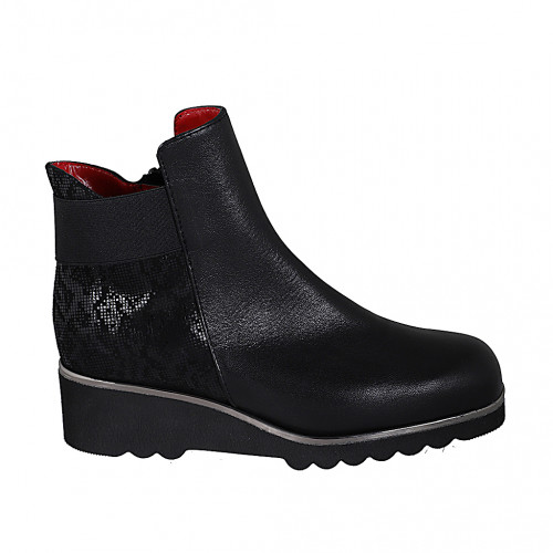 Stivaletto da donna in pelle e pelle stampata nera con cerniera, elastico e plantare estraibile zeppa 4 - Misure disponibili: 35, 42, 43, 45