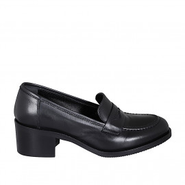 Mocasín para mujer en piel negra tacon 5 - Tallas disponibles:  35