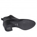 Stivaletto da donna con cerniera, elastico e punta tonda in pelle nera tacco 6 - Misure disponibili: 35, 42, 43, 44