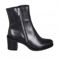 Stivaletto da donna con cerniere e punta tonda in pelle nera tacco 6 - Misure disponibili: 32, 42, 44