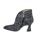 Chaussure haute à bout pointu pour femmes avec coupe a V en tissu bouclé noir et blanc avec fermeture Éclair talon 7 - Pointures disponibles:  33, 34, 35, 42, 43, 44