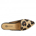 Mules fermées pour femmes avec bout pointu en cuir de veau avec fourrure tacheté et talon 2 - Pointures disponibles:  32, 33, 34, 42, 43, 44, 45, 46