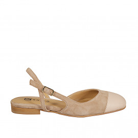 Slingback a punta tonda in...