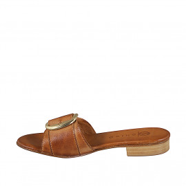 Sabo para mujer con hebilla dorada en piel de color cognac, tacón 2 - Tallas disponibles:  33, 34, 35, 42, 43, 44, 45, 46 2