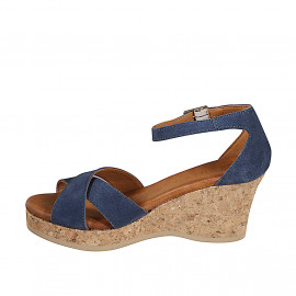 Scarpa aperta da donna con fasce incrociate e plateau in camoscio avio zeppa 7 - Misure disponibili: 32, 33, 34, 35 2