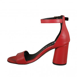 Woman's open shoe with... 2