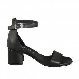 Zapatos abiertos para mujer...