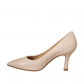 Woman's pointy pump with... 2