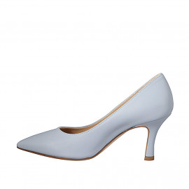 Woman's pointy pump with... 2