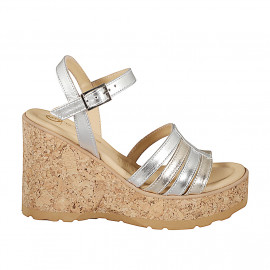 Woman's sandal with insole...