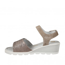 Women's sandal with memory... 2