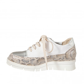 Sneaker stringata da donna... 2