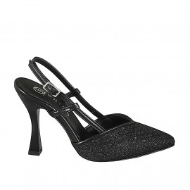 Woman’s pointy slingback in...