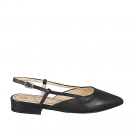 Woman's pointed slingback...