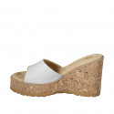 Mules pour femmes avec semelle intérieure en mousse à mémoire de forme en cuir blanc et liège talon compensé 9 - Pointures disponibles:  32, 33, 34