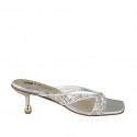 Mules ouvertes pour femmes en satin lamé blanc avec cristals et strass, talon 6. Design raffiné et de très haute qualité! - Pointures disponibles:  32, 34, 35, 42, 43, 44, 45, 46, 47