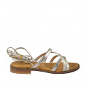 Sandalias para mujer con tiras cruzadas y lazos a la esclava en piel de color laminado platinado y tacón 2 - Tallas disponibles:  32, 33, 34, 42, 43, 44, 45, 46