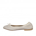 Woman's ballerina shoe with bow made of beige suede, without lining and with a heel of 1 - Available sizes:  33, 34, 35, 42, 43, 44, 45, 46