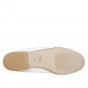 Woman's ballerina shoe with bow made of white leather, without lining and with a heel of 1 - Available sizes:  33, 34, 35, 42, 43, 44, 45, 46