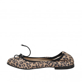 Woman's ballerina shoe with bow made of printed suede, without lining and with a heel of 1 - Available sizes:  33, 35, 42, 43, 44, 45, 46 2