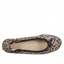 Ballerina con fiocco da donna in camoscio con stampa maculata e senza fodera e con tacco 1 - Misure disponibili: 33, 35, 42, 43, 44, 45, 46