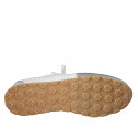 Sneaker da donna con plantare estraibile in pelle bianca e laminata argento con zeppa 2 - Misure disponibili: 42, 43, 44, 45, 46